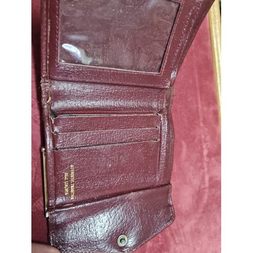 34R - Vintage leather wallet