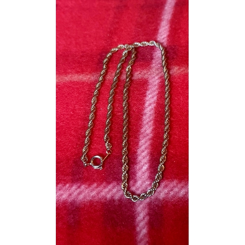 99D - Ladies intertwined rope chain