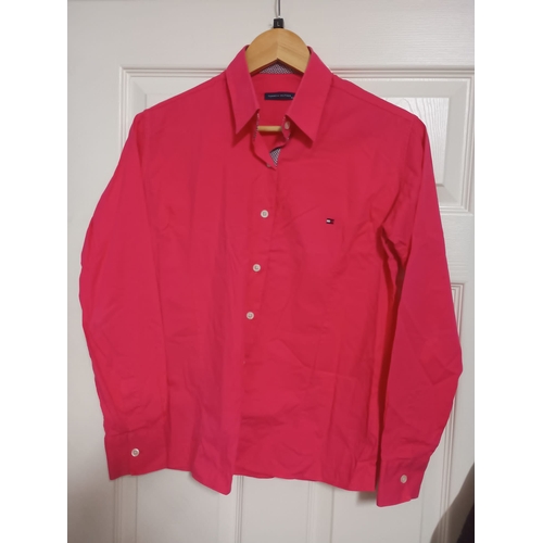 616 - Tommy Hilfiger shirt Youth XXL