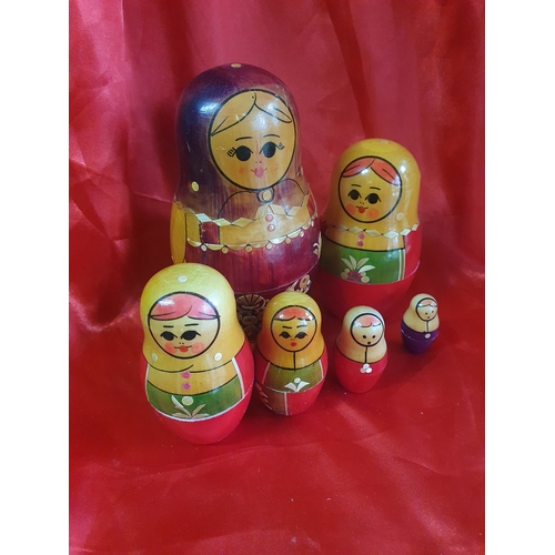 685 - Russian doll set