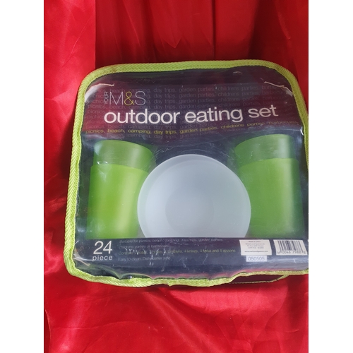 70W - New outdoor eating set