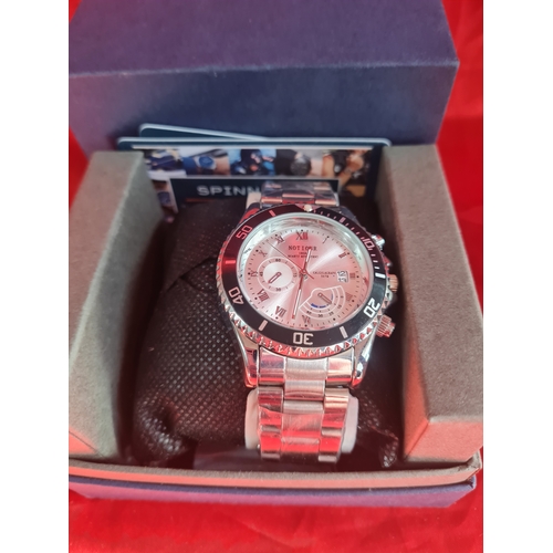 712 - Boxed watch