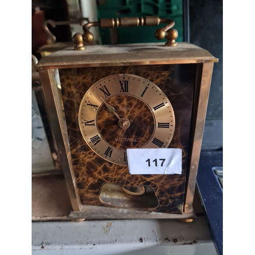 828 - Vintage clock

Needs repaired