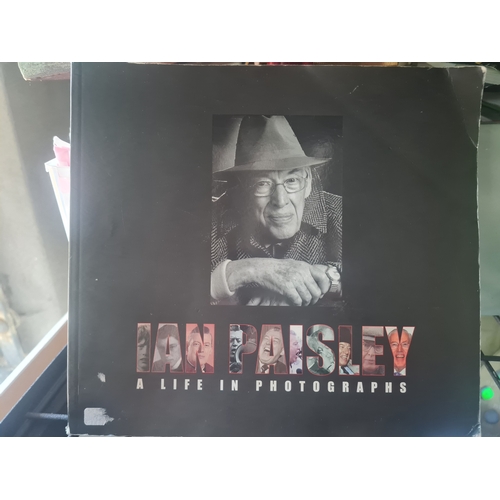 837 - Ian paisley book