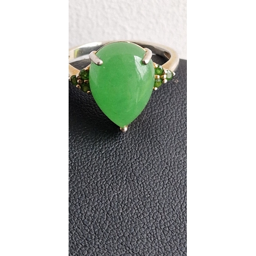 365 - Green jadeite and emerald silver ring