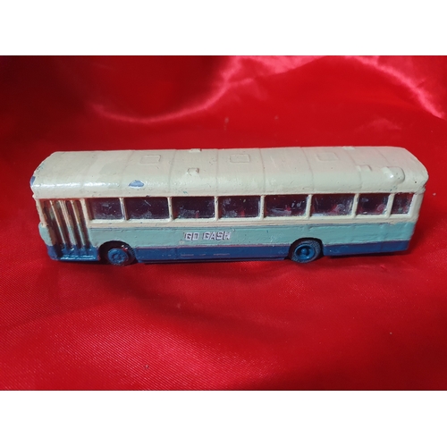 17X - Vintage model bus