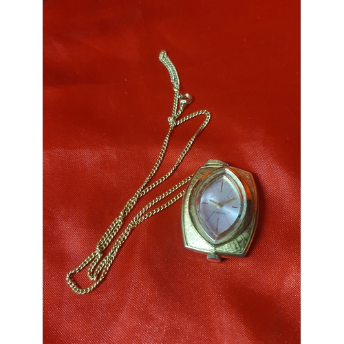 12M - vintage lady pendant watch