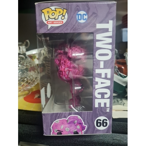 4P - Batman funko pop 2 face