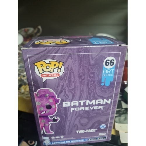 4P - Batman funko pop 2 face