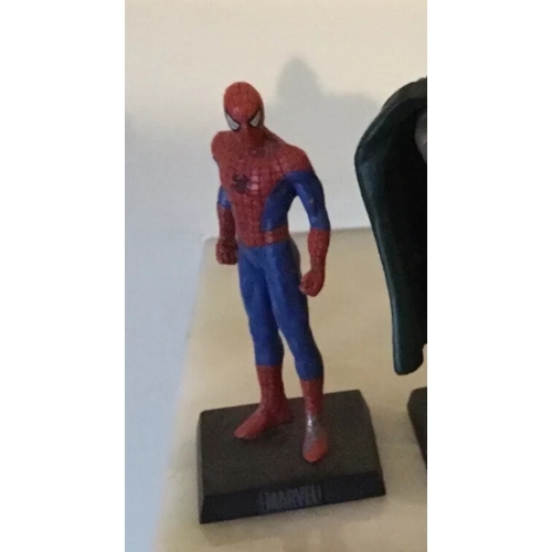 5B - Marvel metal figure