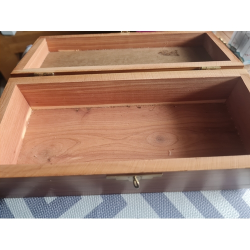 05L - Horse wooden box