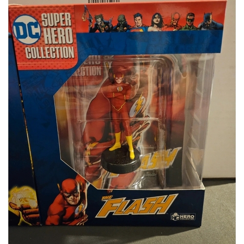 06G - Dc comics boxed figure