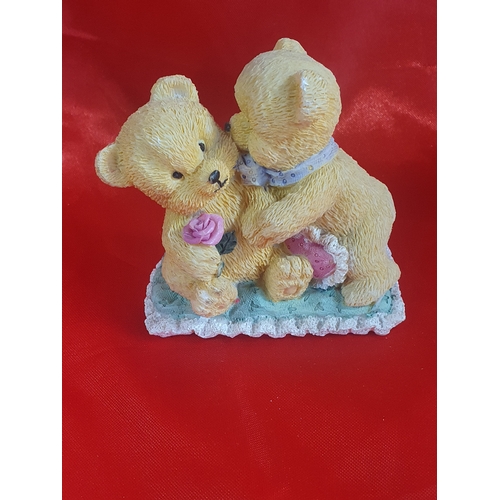 601 - Bear figurine