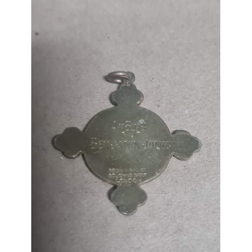 013L - Vintage medal