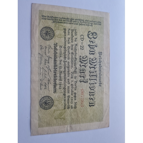 27 - Vintage german bankmark