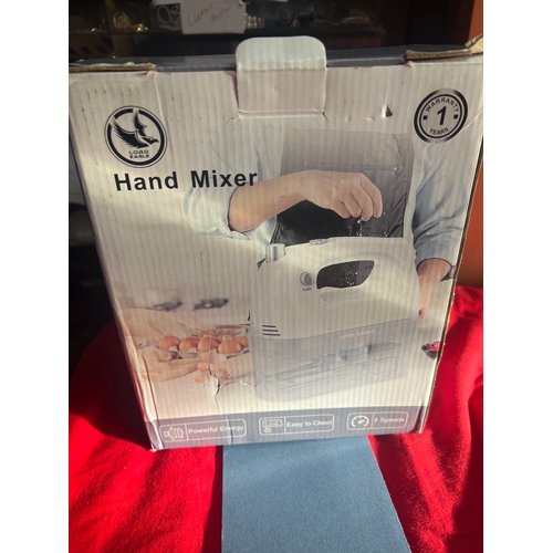 18N - Boxed hand mixer 

Untested