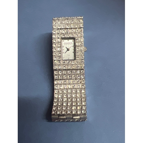 9I - Ladies watch pwo