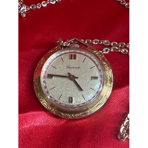 02B - Vintage chain watch