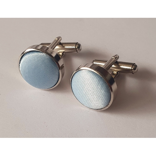 66 - Mens Blue Detail Soft Touch Cufflinks Boxed