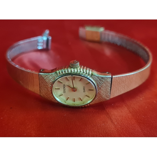 38 - Vintage sekonda watch