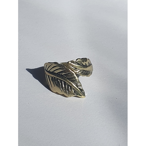 103 - Ladies Leaf Wrap Ring