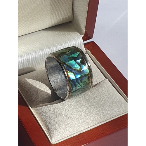 105 - Stunning Iridescent Band Ring