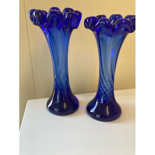052 - Vintage blue glass tainted vases
