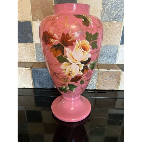 44P - Antique pink glass vase