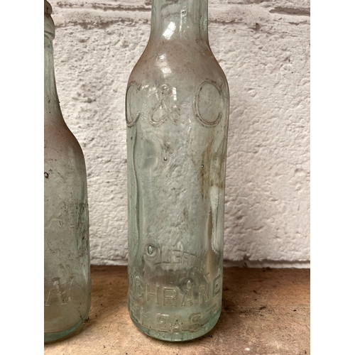 31 - Antique bottles Inc. Thwaites, C&C