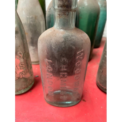 73 - Antique bottles inc. T. Wood & Son, Gordons Gin