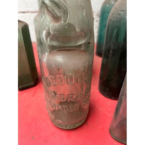 73 - Antique bottles inc. T. Wood & Son, Gordons Gin