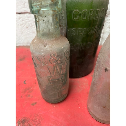 73 - Antique bottles inc. T. Wood & Son, Gordons Gin