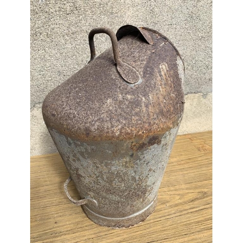 42 - Rare galvanised milking can. {W 30 cm x H 45 cm x D 35 cm}