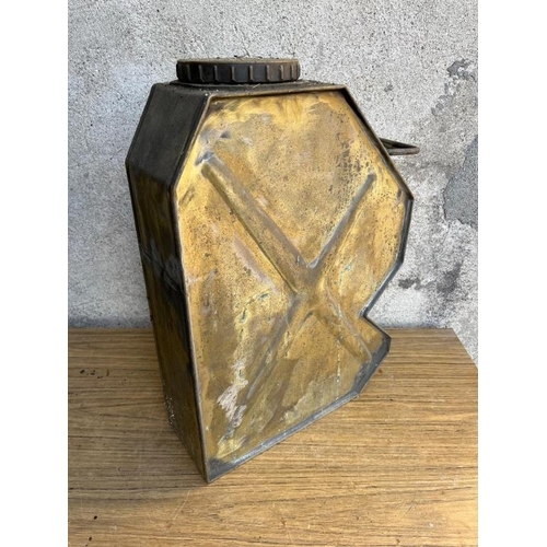 441 - Vintage brass oil can. . {35 cm W x 50 cm H x 15 cm D}