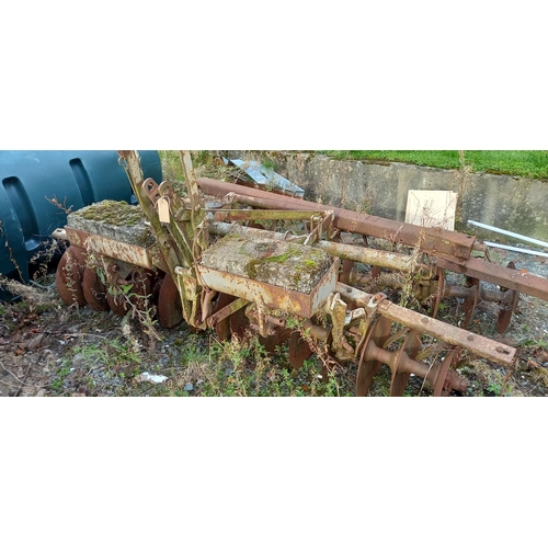 1233 - Vintage Disc Harrow