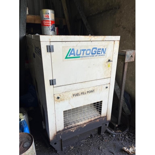 366 - Autogen Generator 6400 volts. {90 cm W x 142 cm H x 261 cm D}