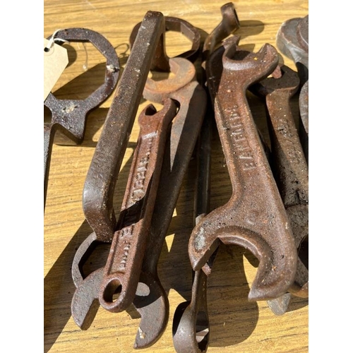 407 - Collection of vintage spanners.