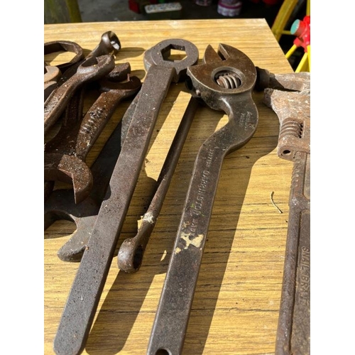 407 - Collection of vintage spanners.