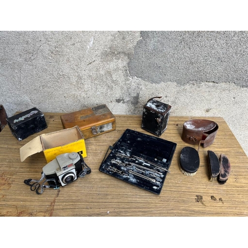 487 - Collection of vintage items including cameras, compasses etc.