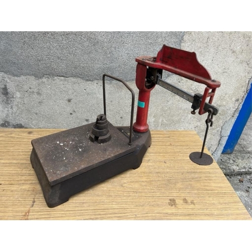 546 - English made vintage weighing scales. {56 cm W x 48 cm H}