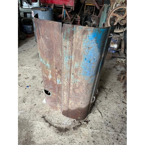 634 - Fordson Major bonnet. {77 cm W x 25 cm H x 100 cm D}