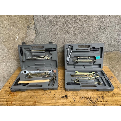 746 - Two cased sets of Iveco tools.