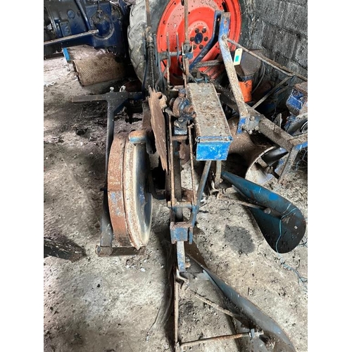 844 - Ransom match plough with left hand disc and Epic body and toolbox.