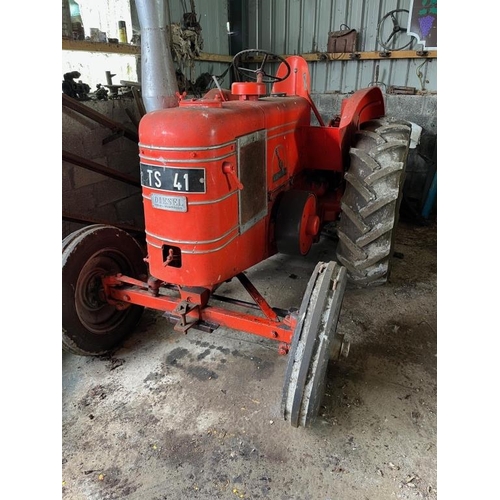 855 - Field Marshall 1947 Series 2. Self starter fitted. Running perfectly. High Gears