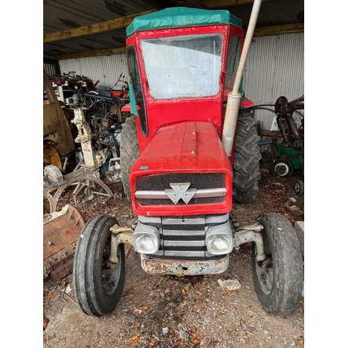 868 - Massey Ferguson 135 with Lambourn safety cab with tax book. Running perfect.