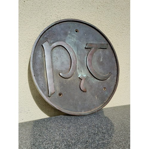 500a - Large Original Irish P&T Post Office Wall Plaque, solid bronze, diameter 31cm