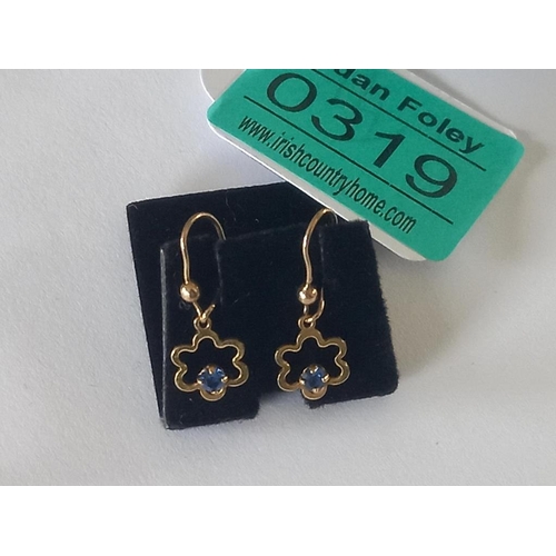 319 - 9 Carat Gold Sapphire Set Drop Earrings