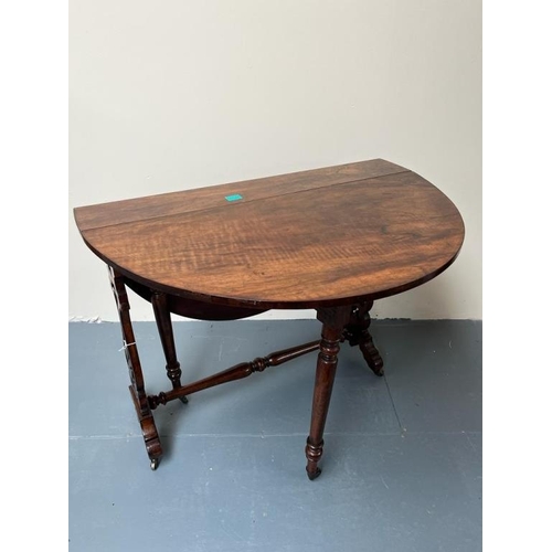 232 - Victorian Oval Walnut Yacht Table on fretwork supports (87cm Long x 70cm x 25cm)