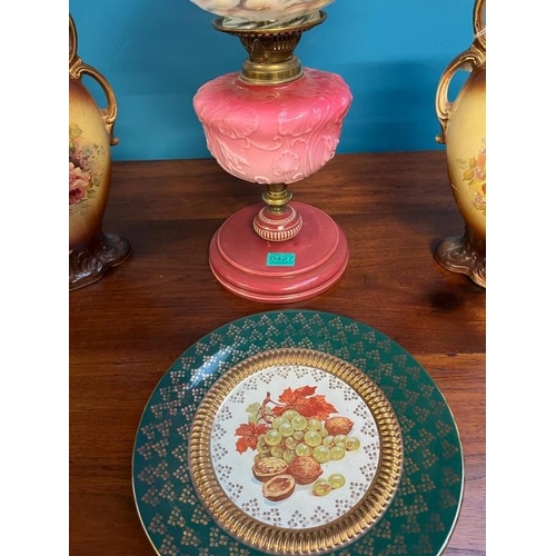 427 - Edwardian Oil Lamp with good Shade (crack), Pair of Vases and a Cabinet Plate