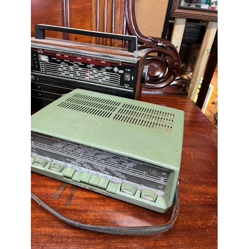 1055 - Collection of 5 Vintage Radios